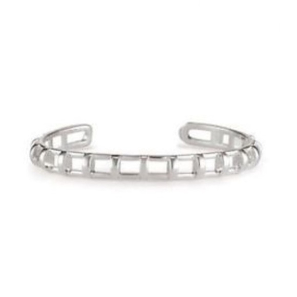 :: Stella & Dot⚔️[SILVER] Cage Cuff Bracelet - Picture 7 of 9